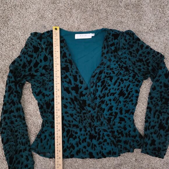 ASTR The Label Women’s Teal Burnout Leopard Wrap Top S Whimsigoth Velvet Blouse - Picture 5 of 8